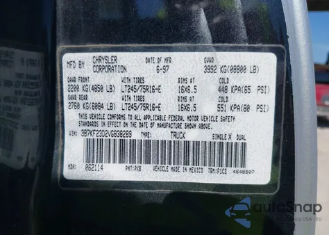 1997 Dodge Ram 2500 St z USA, uszkodzony, nr VIN 3B7KF23D2VG838289